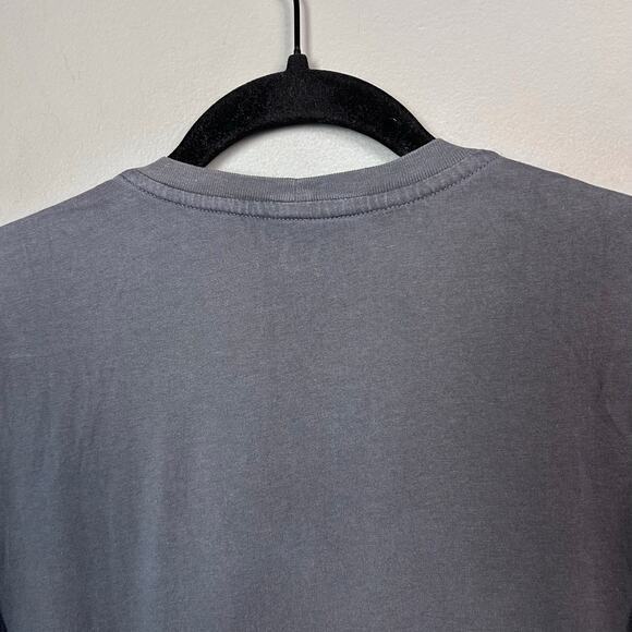 Armani Exchange Men's Graphic T-Shirt Size Large velvet Eagle rocker metal y2k - Picture 6 of 7